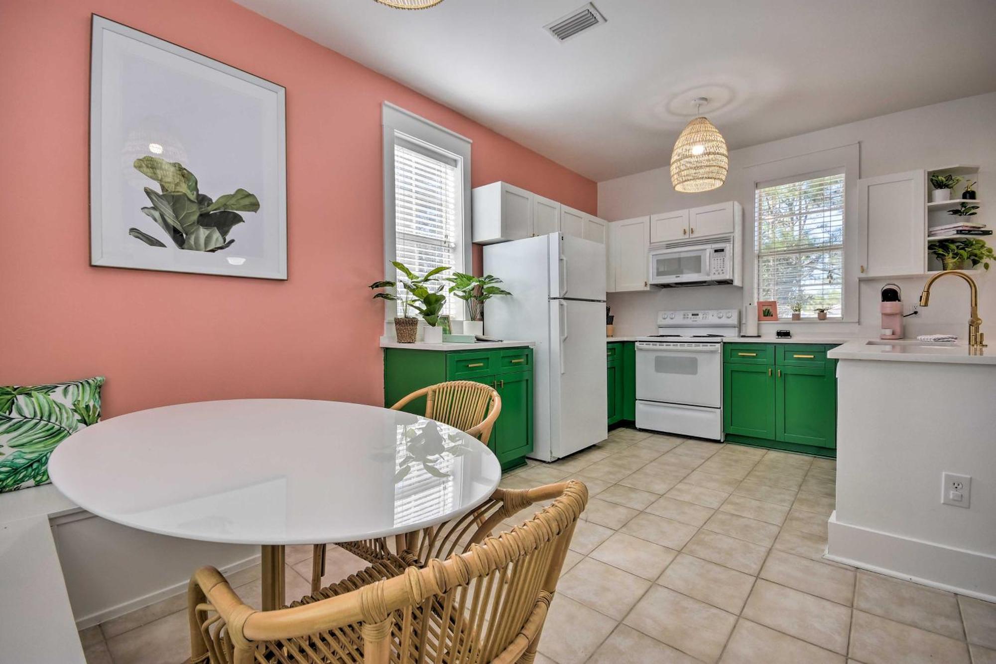 Beverly Bungalow Easy Walk To Seagrove Beach Санта-Роза-Біч Екстер'єр фото